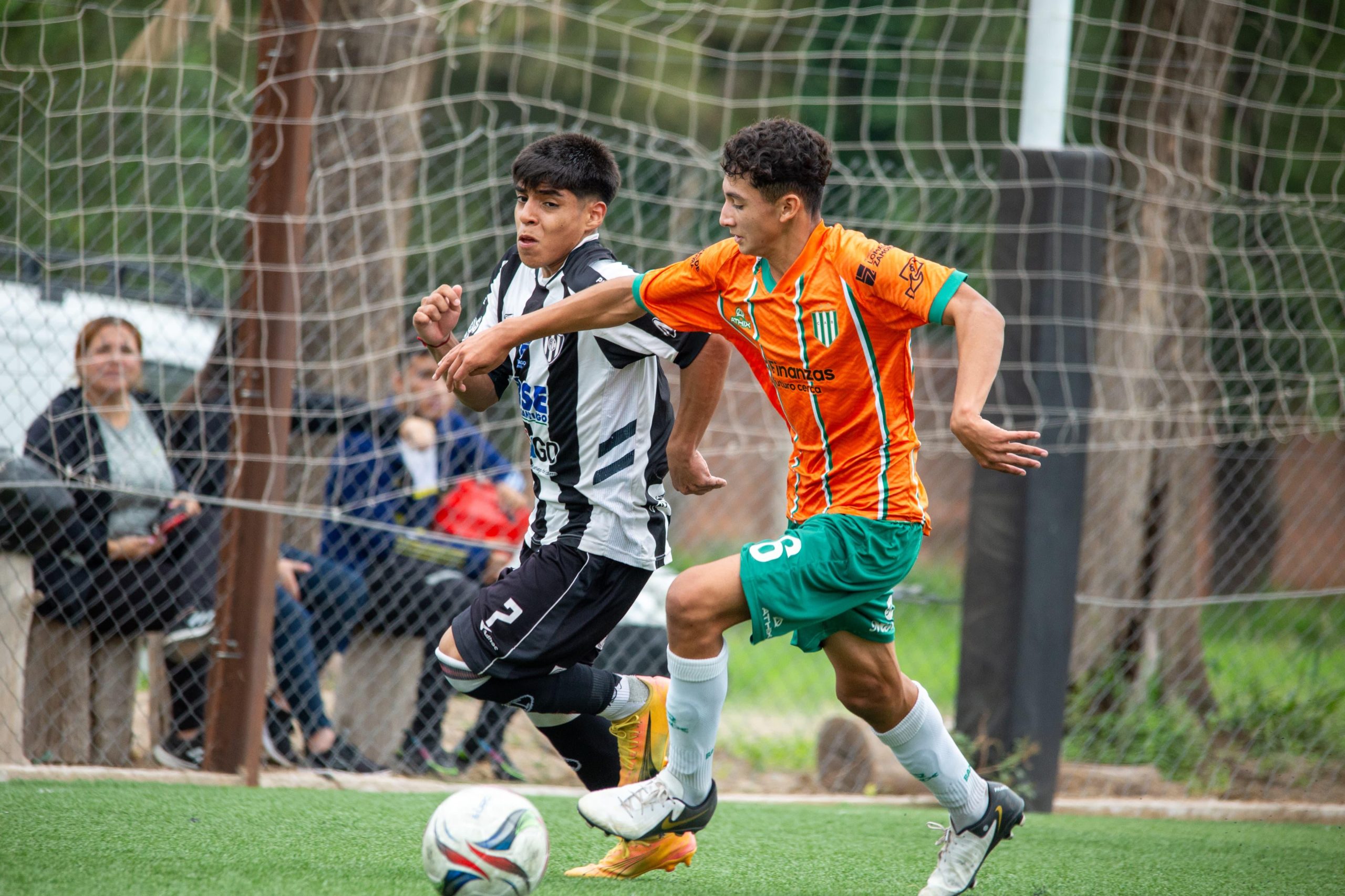Arrancaron los juveniles de Central Córdoba