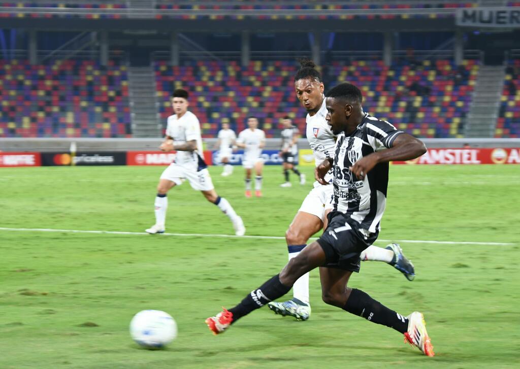 Empate para Central Córdoba en un histórico debut en la Copa Libertadores