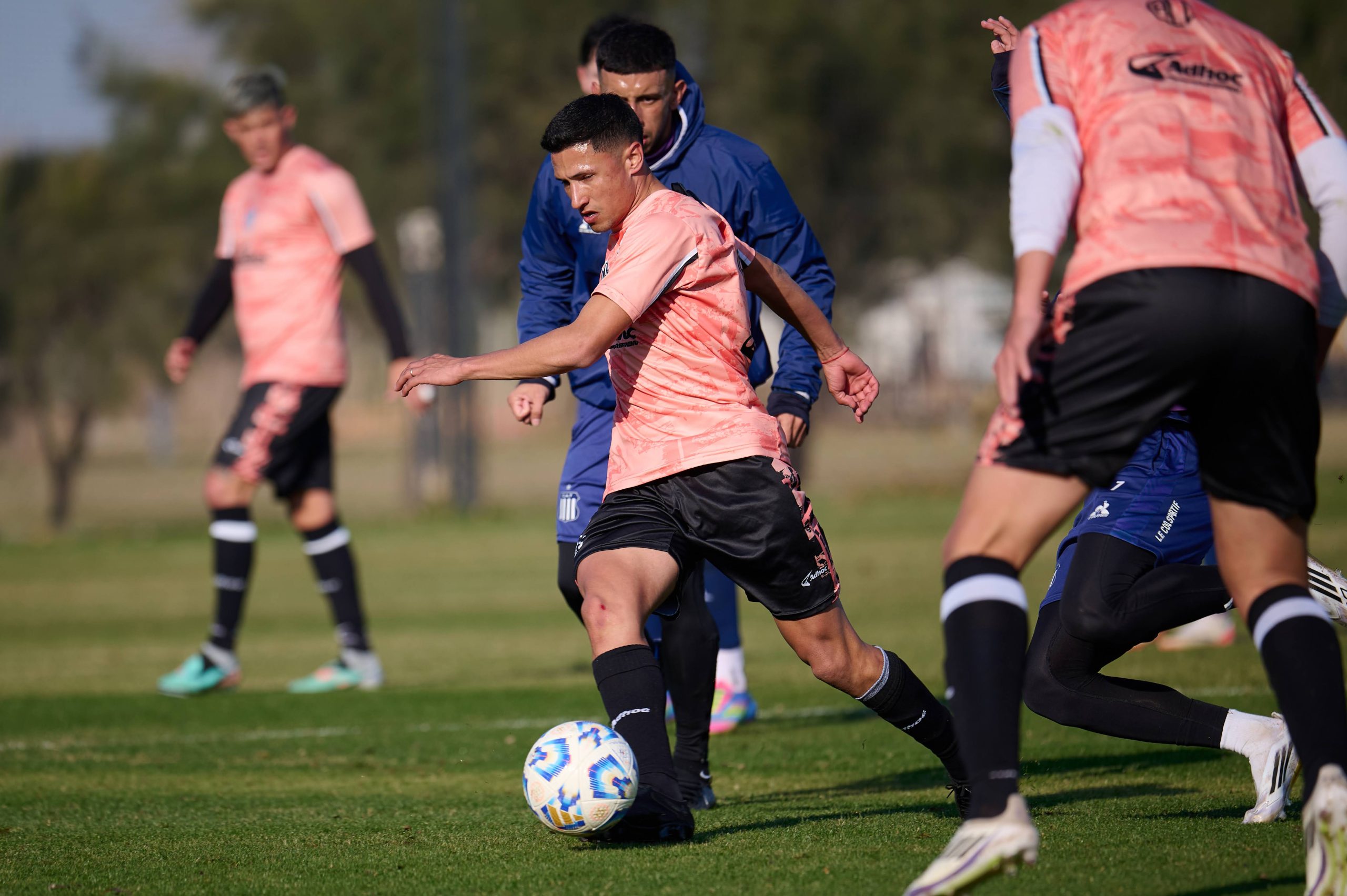 Central Córdoba sumó un nuevo amistoso ante Talleres