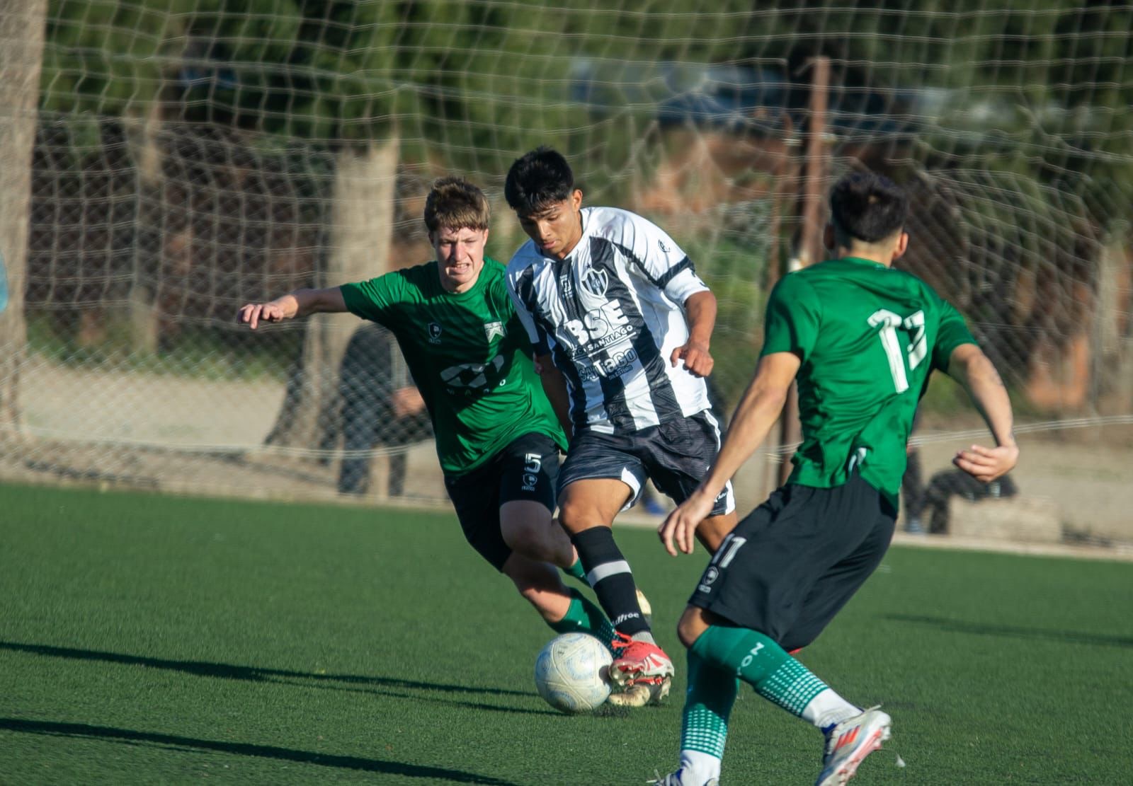 Los Juveniles de Central Córdoba se midieron con los de Ferro Carril Oeste