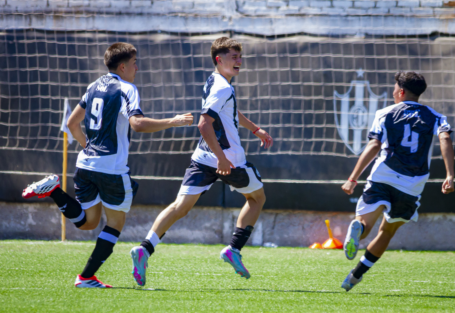 Los Juveniles de Central Córdoba salieron a escena ante los de Racing Club