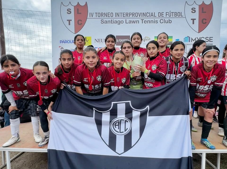 Las chicas de Central Córdoba se consagraron campeonas en el IV Torneo Internacional del Santiago Lawn Tennis Club